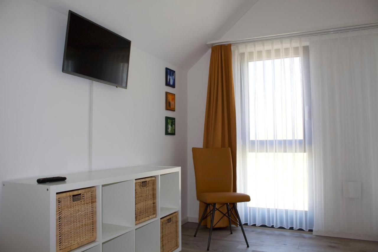 Weisses Haus Plau Appartement Plau am See Buitenkant foto